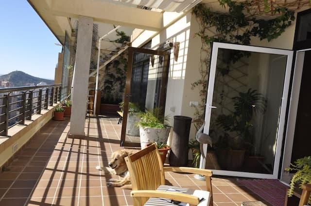 Luksusowy apartament z widokiem na morze w Benidormie, Alicante.