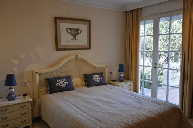 Luksusowa willa położona na osiedlu mieszkalnym La Sella Golf blisko Dénia, w Alicante.