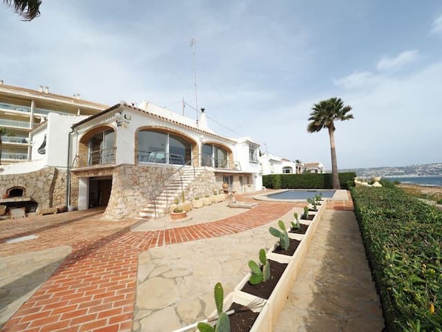 Haus mit Terrasse und Pool im zweiten Berg, Javea.