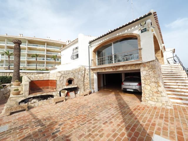 Haus mit Terrasse und Pool im zweiten Berg, Javea.