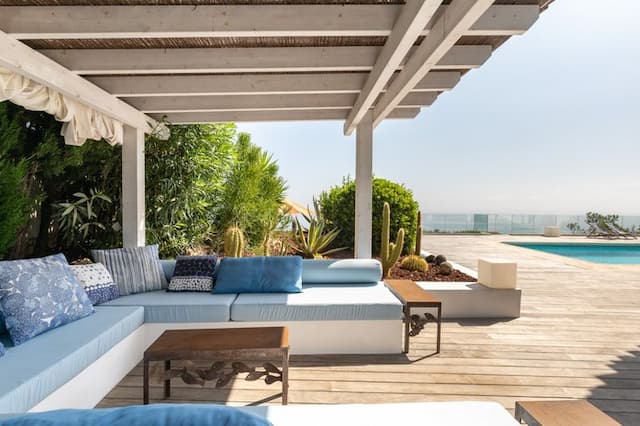 Villa moderne avec vue sur la mer à Balcón al Mar, Jávea.