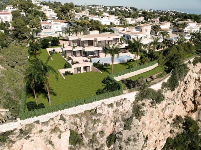 Proyecto - Villa en La Siesta, Jávea (Alicante), con impresionantes vistas al Mediterráneo.