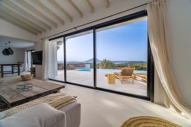 Ibicenischer Stil Villa mit fantastischer offen in Balcón al Mar, Javea