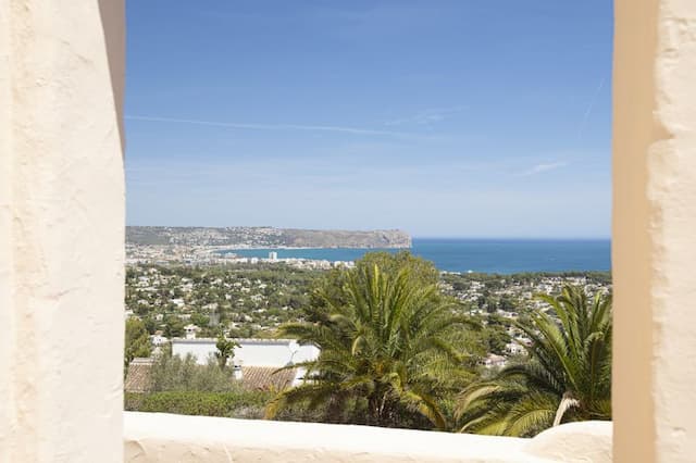 Außergewöhnliches Anwesen mit herrlichem Blick auf das Meer, das Tal und den Berg in Javea (Alicante)