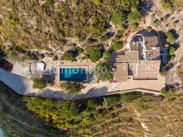 Villa récemment rénovée à Cala Granadella, Jávea (Alicante) Espagne