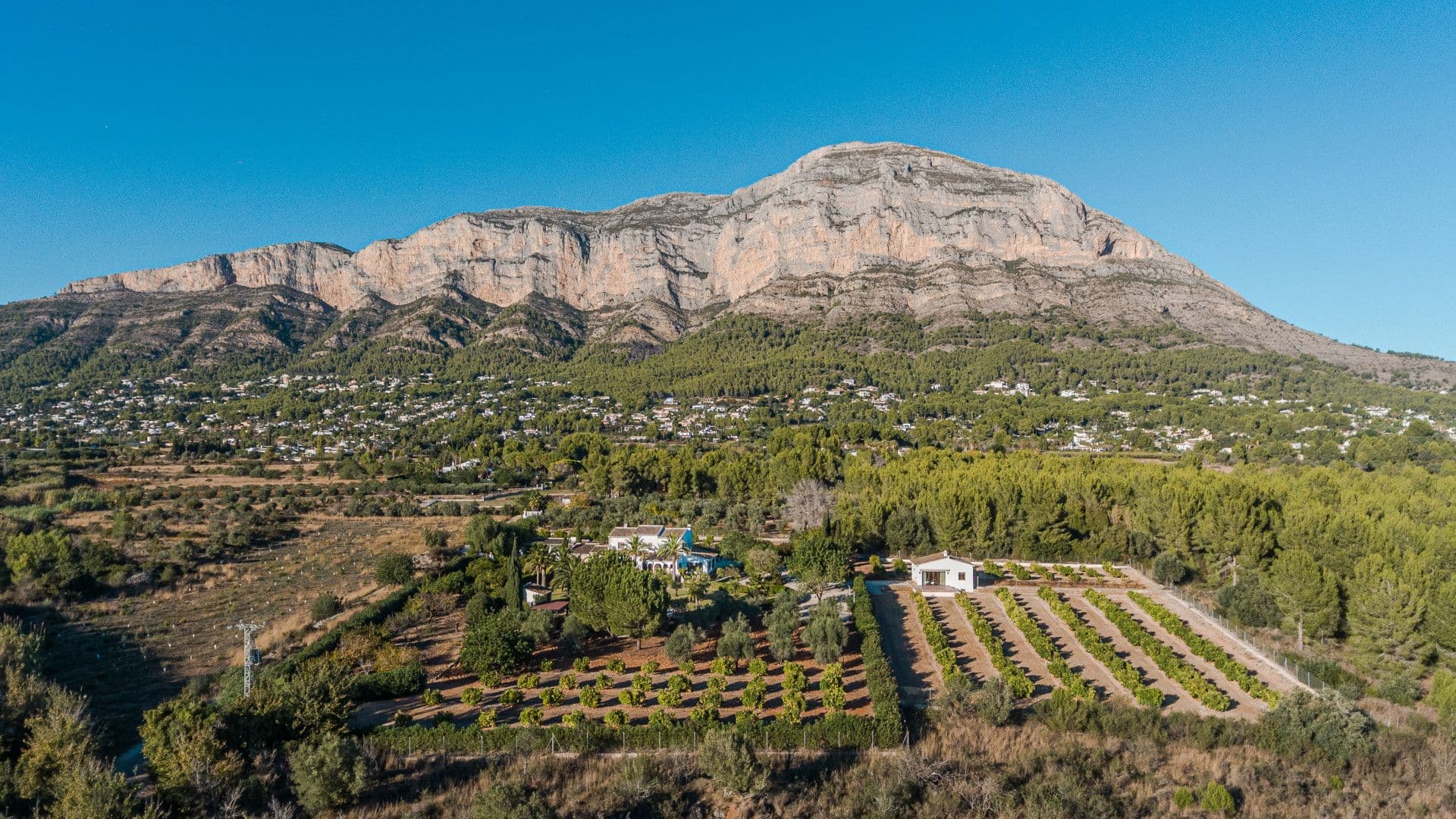 Finca de estilo tradicional mediterráneo en la zona Montgó Valls, Jávea.