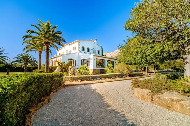 Finca de estilo tradicional mediterráneo en la zona Montgó Valls, Jávea.