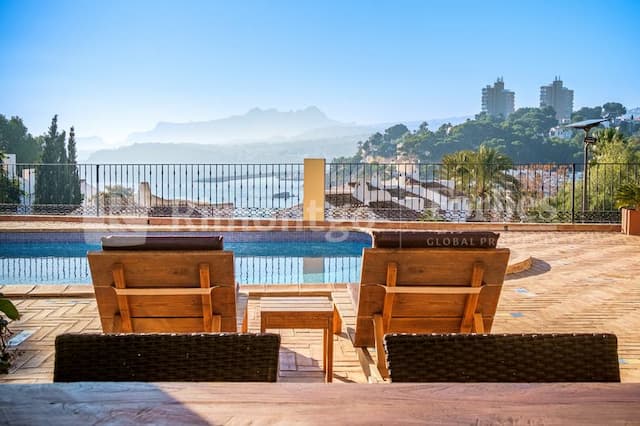 Mediterranean-style villa with sea views in Moraira, Alicante, a few meters from Portet Beach