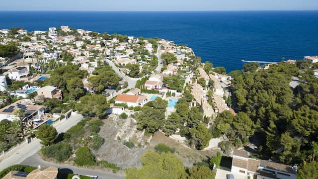 Plot with building license and sea views in the Balcón al Mar area, Jávea, Alicante - Spain