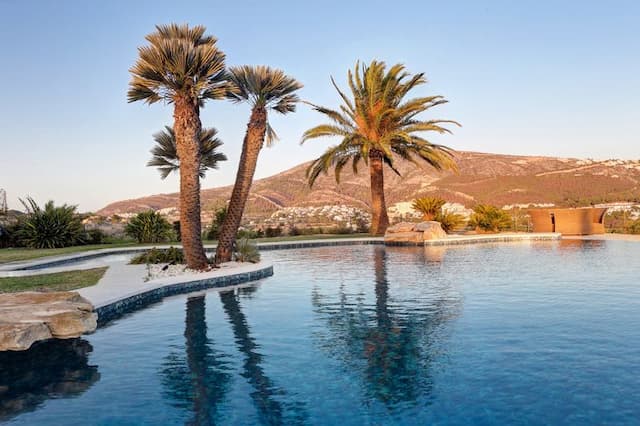 La finca méditerranéenne traditionnelle avec beaucoup d'intimité et de vues fantastiques à Moraira (Alicante)