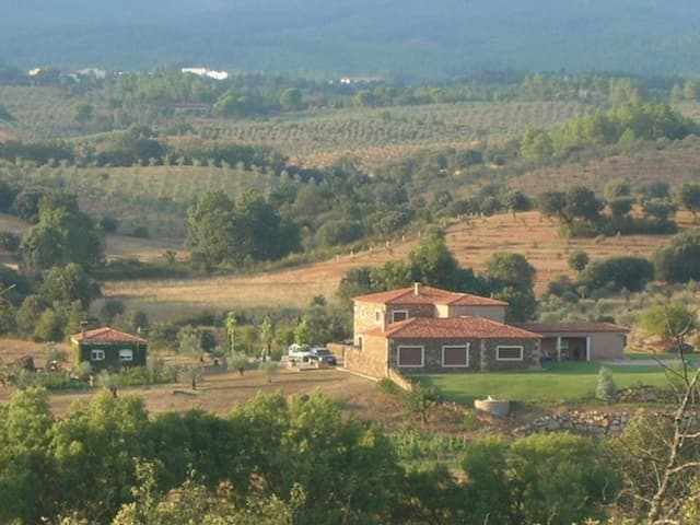 Ekskluzywny dom letni na łonie natury w Cáceres, Estremadura.
