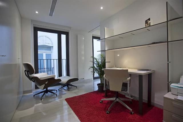 Penthouse avec terrasse dans le quartier Xerea, à Valencia.