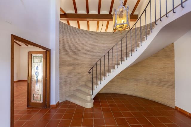 Newly renovated villa in the Marxuquera next to Gandía for sale.