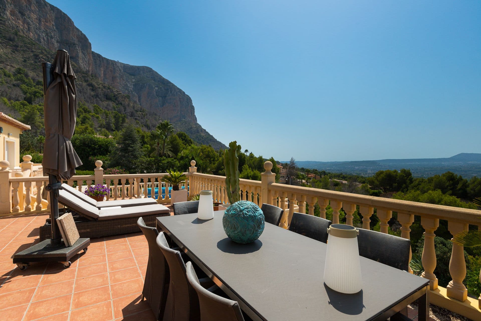 Villa am Fuße des Montgó, Jávea (Alicante).