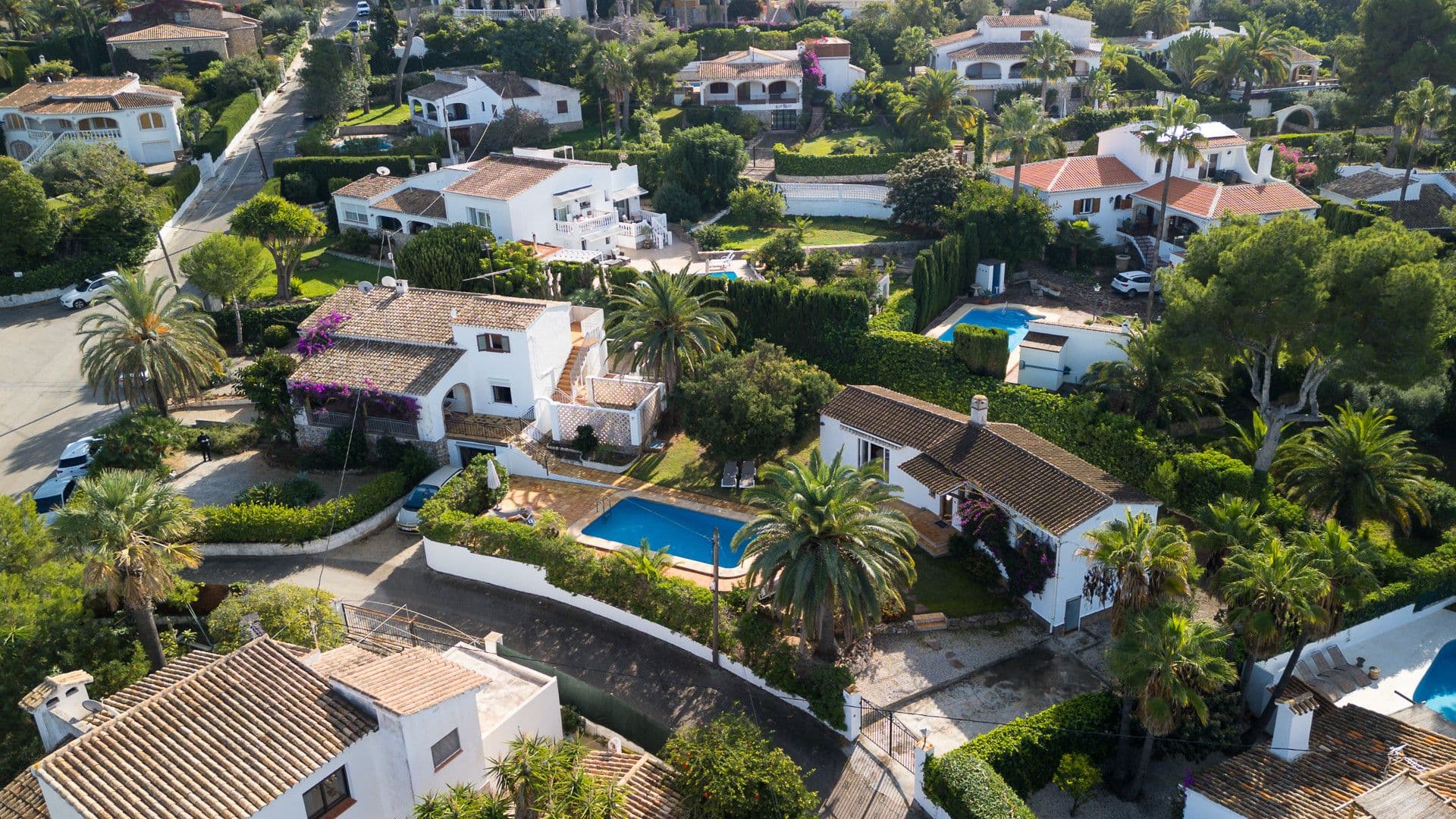 Spacious villa with swimming pool and partial sea views in Cap Marti, Jávea