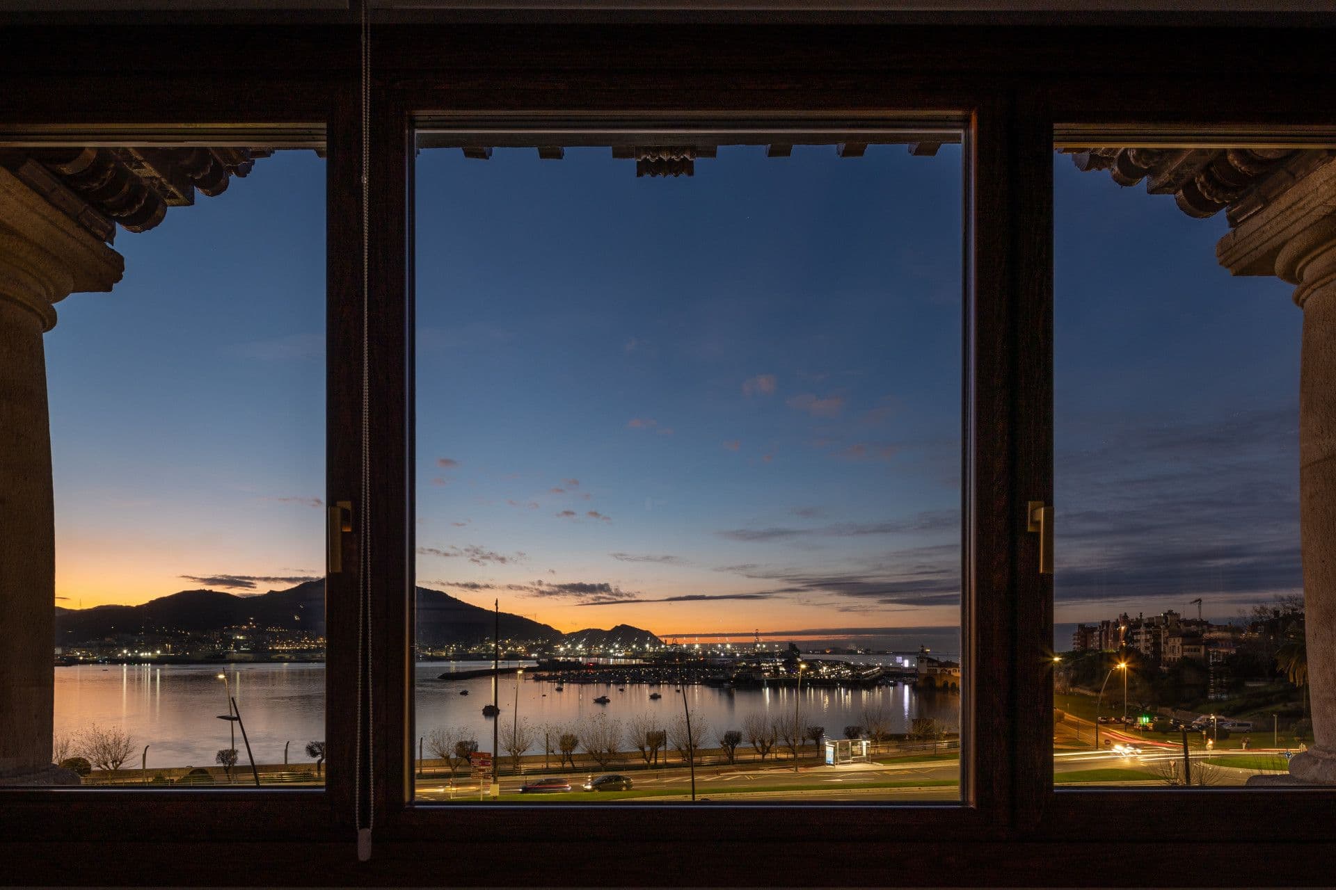 Superbe maison avec vue sur le bâtiment historique près de Bilbao.